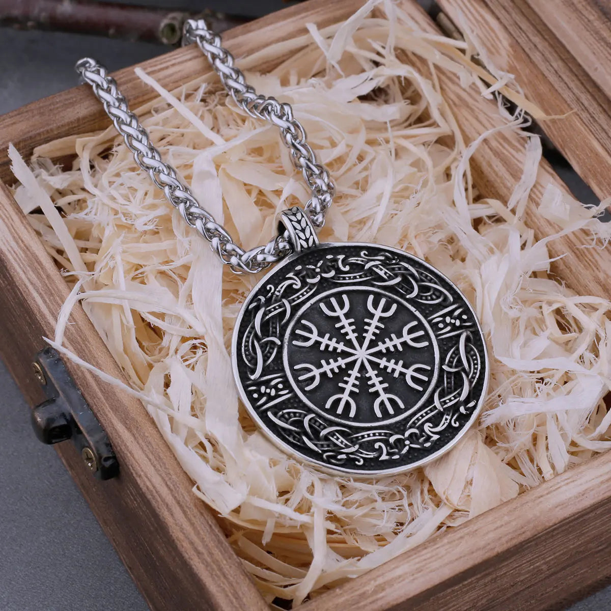 Stainless Steel Men&#39;s Viking Blend Ouroboros Helmet of Awe Necklace